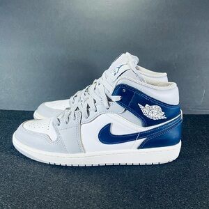 Jordan 1 mid ' wolf grey midnight blue '